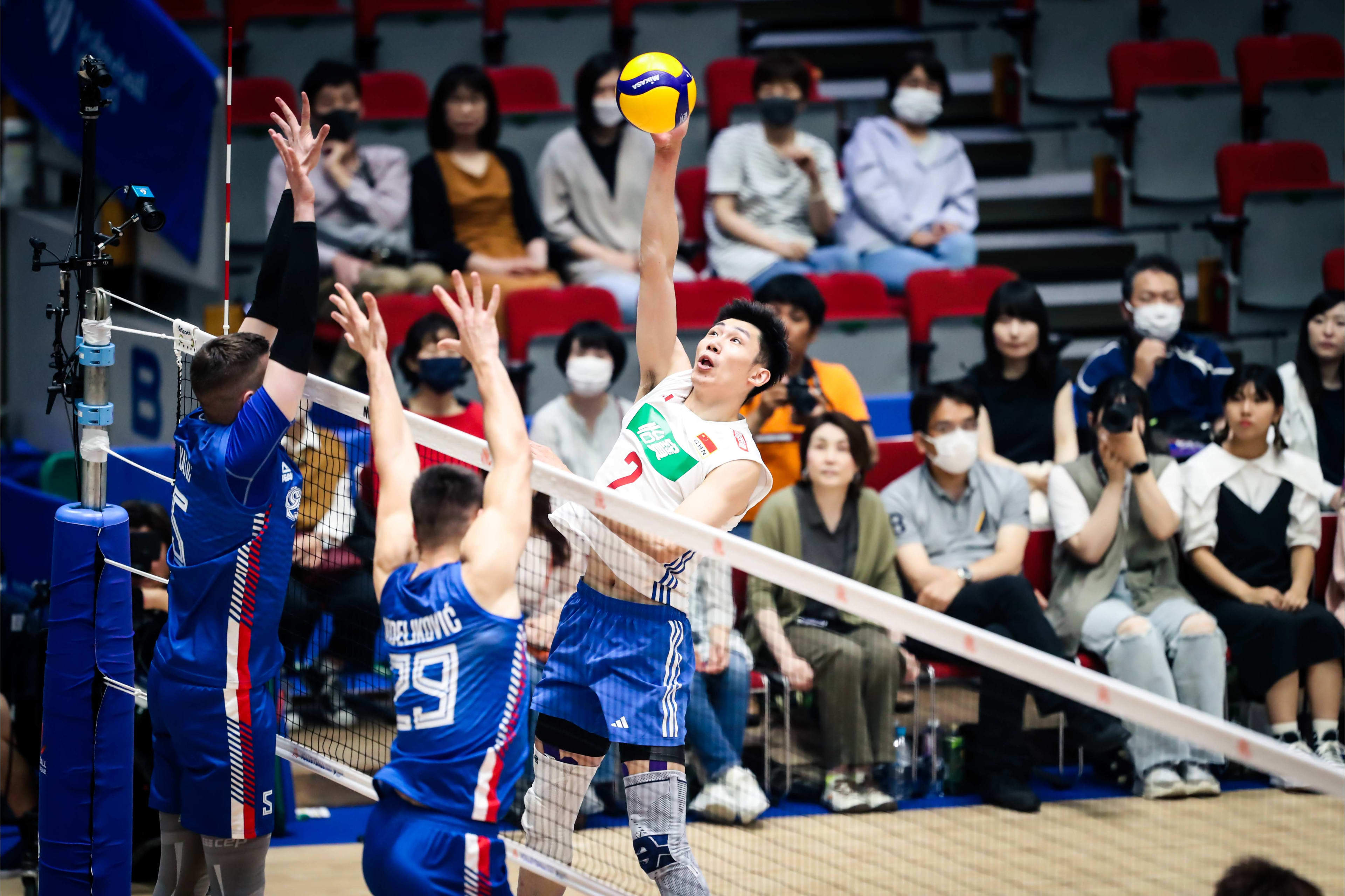 保加利亚国家队遗憾告别，欧洲足球赛征程戛然而止的简单介绍