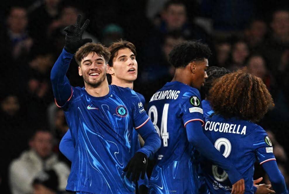 切尔西主场逆转获胜，联赛三连胜收官的简单介绍