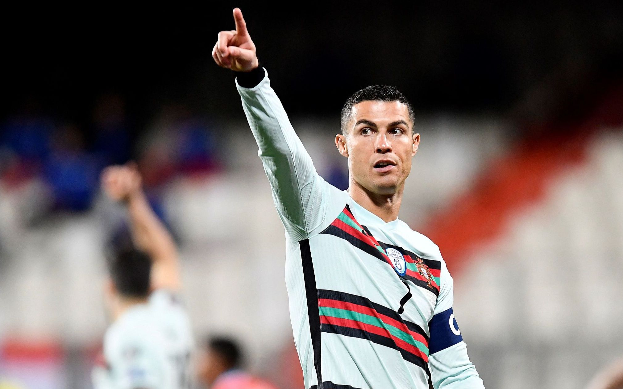 葡萄牙大胜卢森堡，取得五连胜