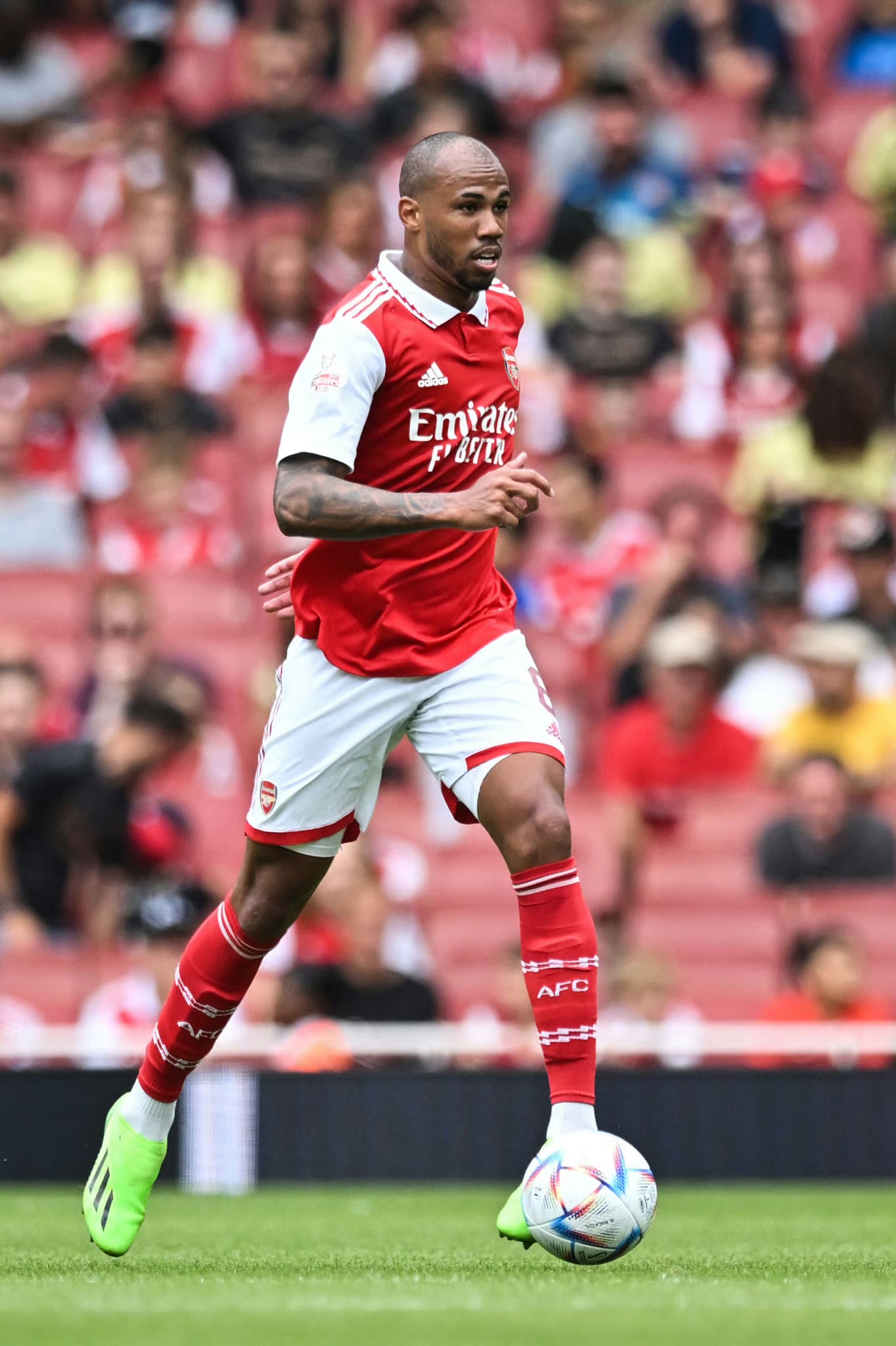 阿联酋球员在国际比赛中发挥突出 阿联酋球员在国际比赛中发挥突出