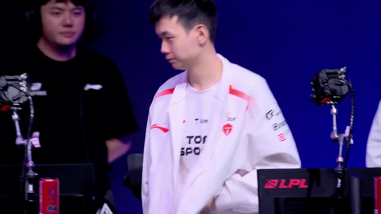 TES绝杀TL，Doinb团战一打五2025世界赛3:0（首尔）