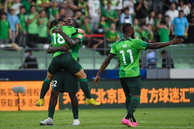 DK轻取FLY,Ruler团战一打五淘汰赛3:1(上海) DK轻取FLY,Ruler团战一打五淘汰赛3:1(上海)