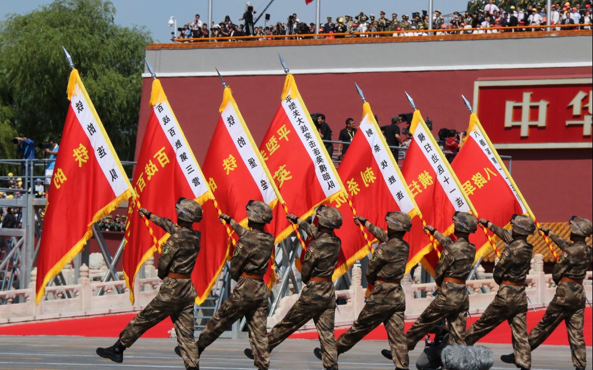 银箭裂空,蒂亚戈在年度争冠之夜以持续杀伤改写命运