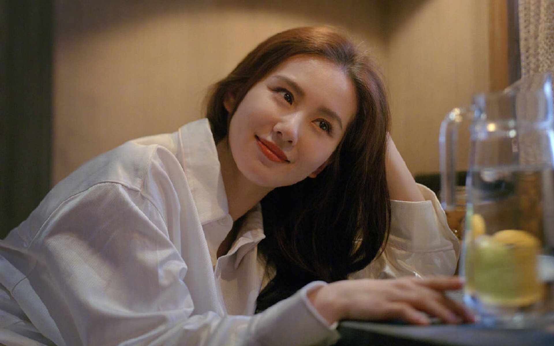 C罗节奏完全掌控，希腊击败塞维利亚，绿茵场上的战术与传奇