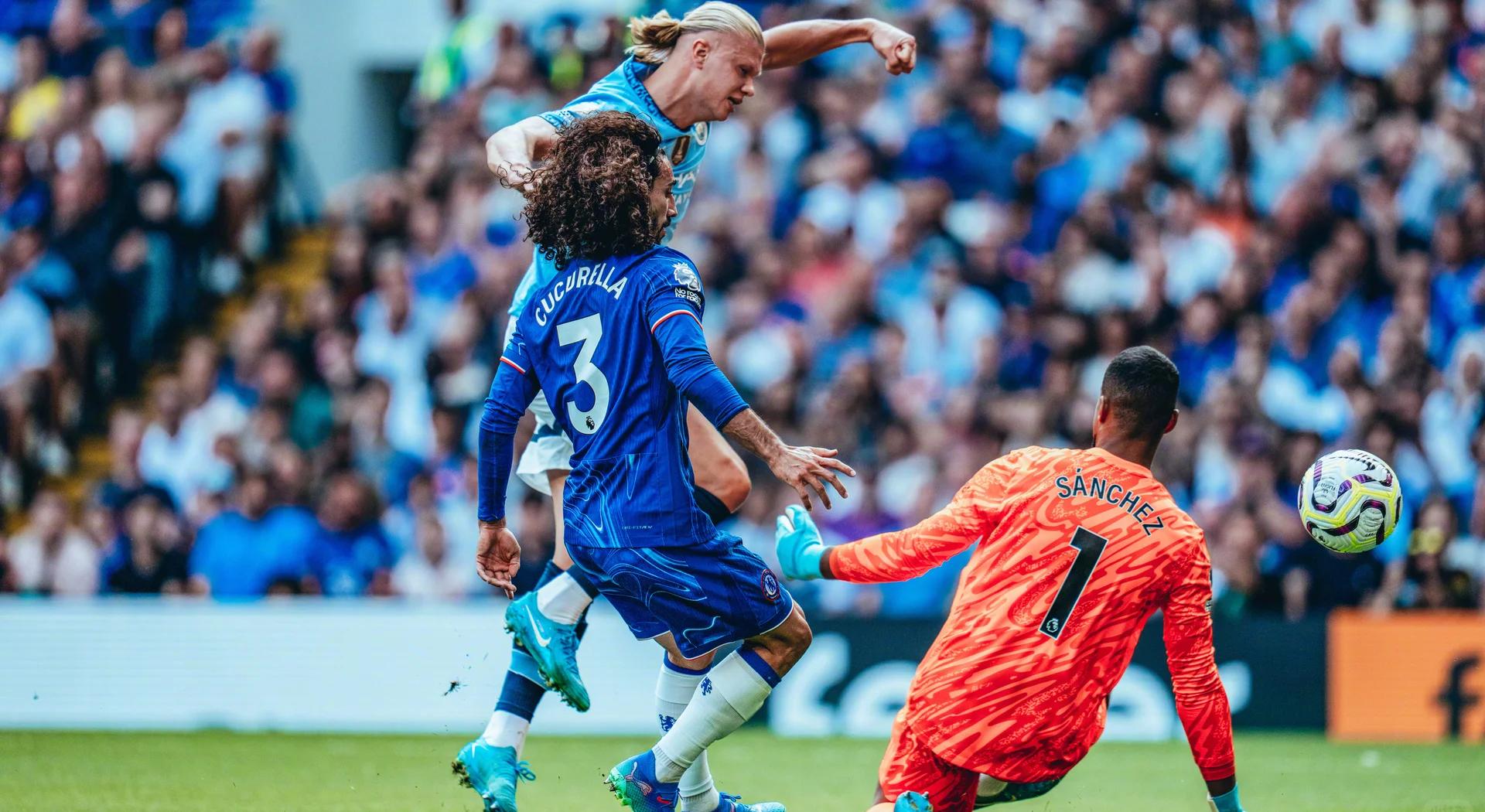 英超争冠焦点战，火箭全面压制老鹰