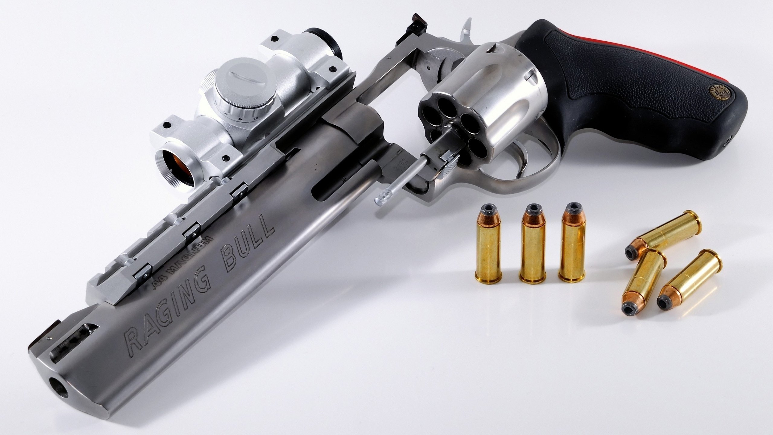 斯通斯里程碑之战，埃及与塞维利亚的足球文明对话